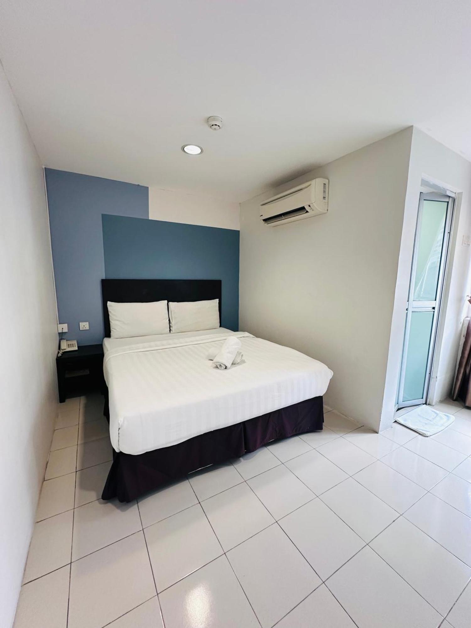 Your Hotel Klang Kültér fotó